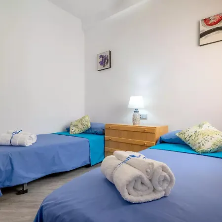 Turistic Pza Aragon 3 Apartamento *